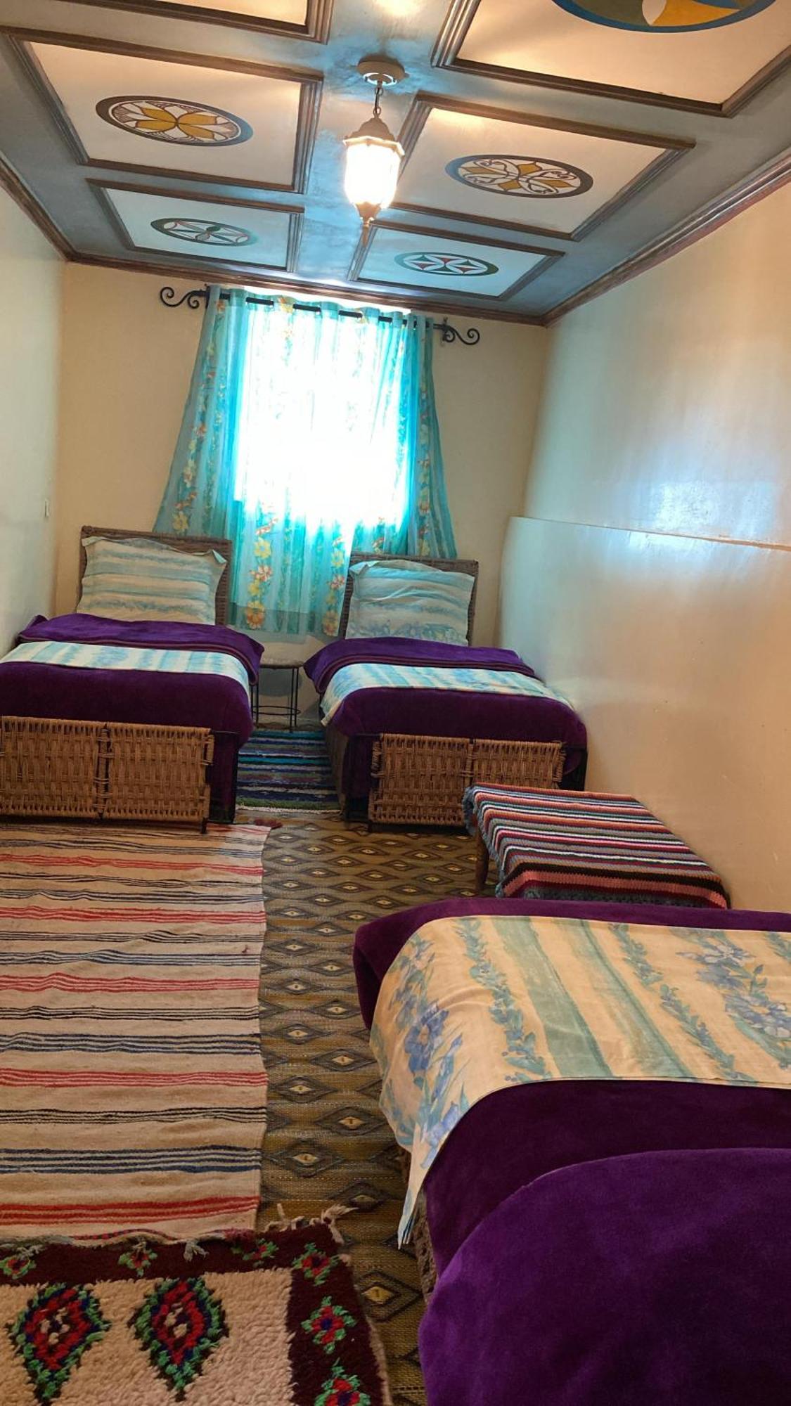 Kasbah Ait Bouguemez Hotel Agouti Exterior photo