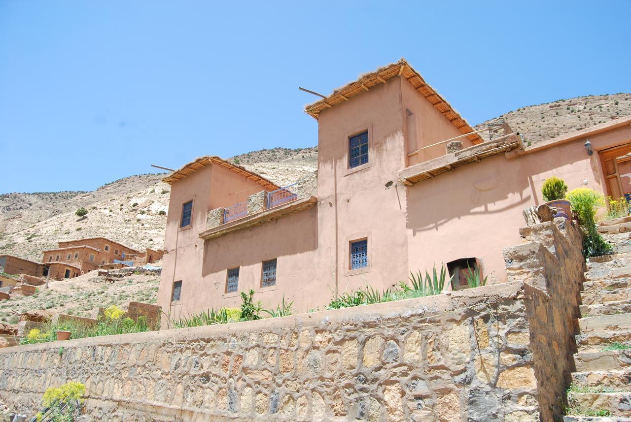 Kasbah Ait Bouguemez Hotel Agouti Exterior photo