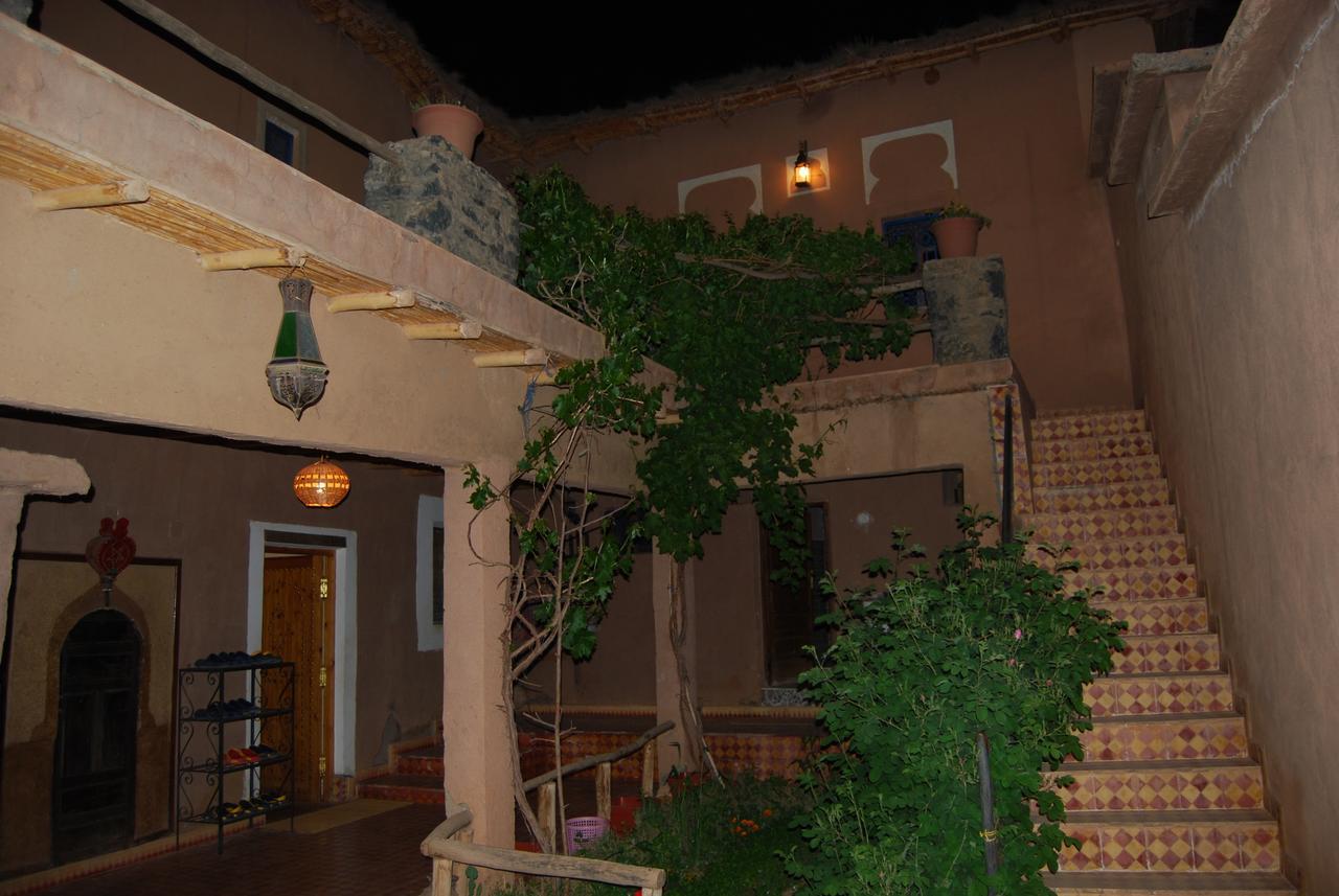 Kasbah Ait Bouguemez Hotel Agouti Exterior photo